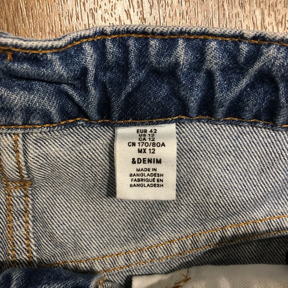 H&M Jean Skirt - Picture 3 of 5